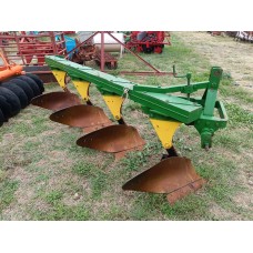 4 Furrow John Deere Plough